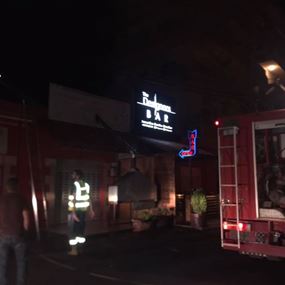 حريق على سطح احد المطاعم في البترون