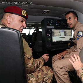 زيارة قائد الجيش إلى كتيبة الحراسة والمدافعة وقاعدة بيروت الجوية