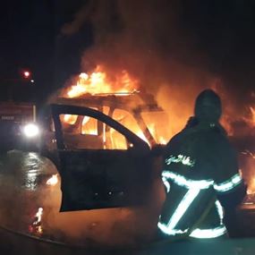 حريق سيارة رباعية الدفع في جبيل