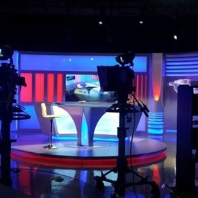 موظفو تلفزيون لبنان يناشدون الرؤساء الثلاثة