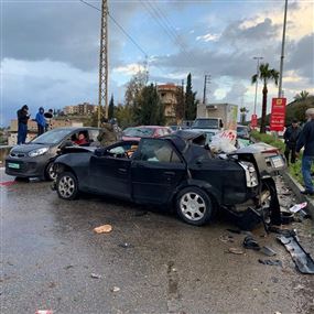 بالصور: قتيلان في حادث سير مروّع