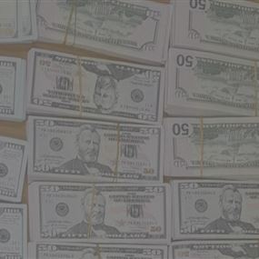 إحباط تهريب أكثر من 200 ألف دولار مزيّف في مطار بيروت