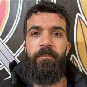 انتحل صفة شرطي بلدي ليسلب ضحاياه بقوّة السّلاح في المارينا – ضبيّه