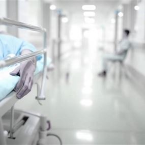 مستشفى المعونات: مصاب بفيروس كورونا في حالة حرجة