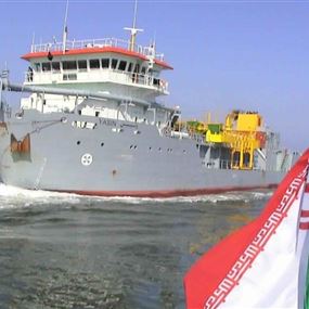 سفن ايرانية تستعد للانطلاق الى لبنان محملة بالغذاء والمحروقات