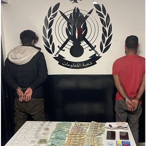 على متن دراجة آلية… مروّجان يسقطان بيد شعبة المعلومات