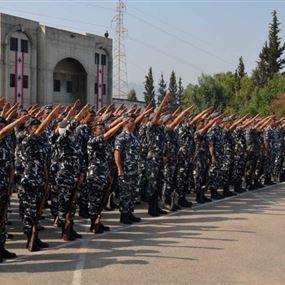 مليون دولار في حساب ضابط مطرود!