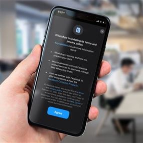 هل تلقيتم إشعاراً من واتساب؟ اكتشفوا شروط التطبيق الجديدة