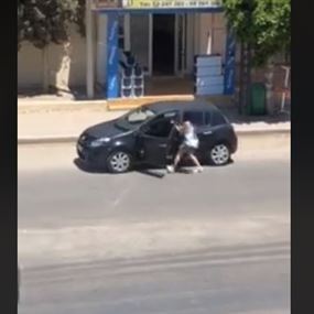 بالفيديو: نزلت من سيارتها لترقص 