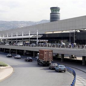 توقيف 5 سوريين في المطار يحملون جوازات مزوّرة