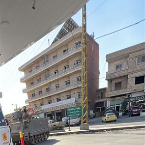 مقتل مطلوب خطير وإصابة عسكريين...