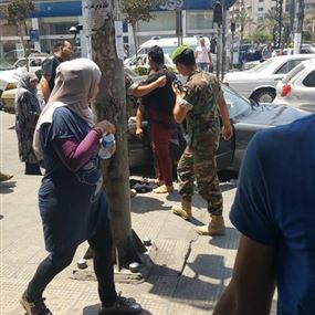 بالصور.. تنكّر بلباس امرأة ليخطف طفلين في طرابلس!