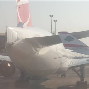 بالصور: اصطدام طائرة الميدل إيست بطائرة تركية في مطار لاغوس!