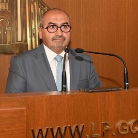 الحشيمي: لقرار وطني شجاع بإلغاء الامتحانات الرسمية وإلا تأجيلها