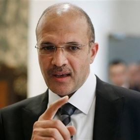 حسن: قد نذهب إلى إقفال البلد بشكل كامل إذا امتلأت أسرّة المستشفيات!