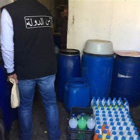 بالصور: مواد خطيرة تُباع لمعامل الالبان والأجبان في لبنان