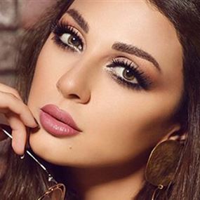  ميريام فارس تنشر صورة لابنها وتشكره على لقب ماما