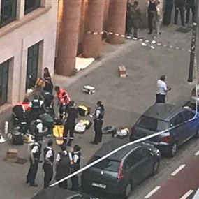 جنود يطلقون الرصاص على رجل وسط بروكسل