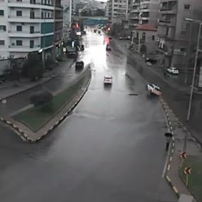 بالفيديو: لهون بتودي السرعة بالطقس الماطر!