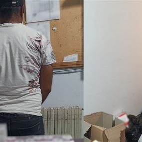 توقيف طبيب وهمي وشريكه وضبط أدوية مهربة