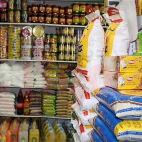 نقيب مستوردي المواد الغذائية ينبه من فقدان المواد الاولية من السوق