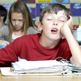 كثرة استخدام التلاميذ للهواتف الذكية تجعلهم لا ينامون