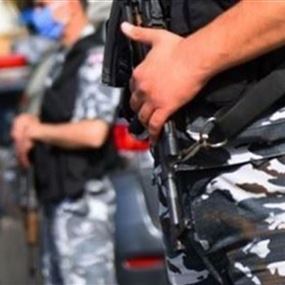 تخزّن المخدِّرات داخل شقتها لتوزّعها على المروّجين
