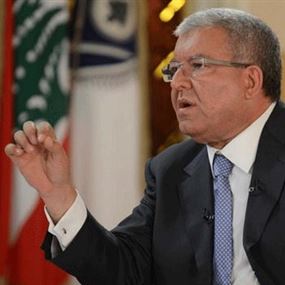 المشنوق يحذّر رؤساء بلديات جبل لبنان