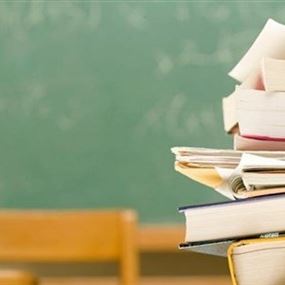 احتساب دولار سعر مبيع الكتاب 45% من سعر السوق الموازي