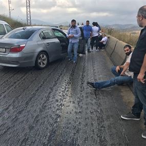 جرحى في حادث سير بسبب الامطار الغزيرة