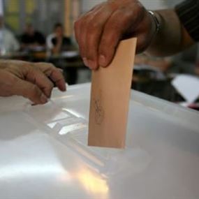 لبنان طوى المأزق و... إلى الانتخابات النيابية دُر