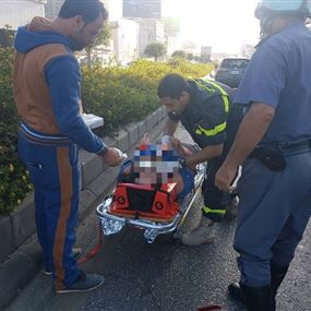 بالصور: جريحة اثر حادث سير في الدورة