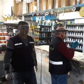 بالصور: امن الدولة تقفل محلات تجارية مخالفة في جبيل والجوار