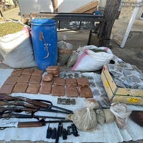 ضبط معمل لتصنيع المخدرات بالإضافة إلى أعتدة عسكرية